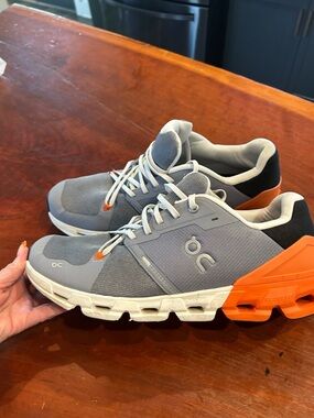 Men’s running shoes